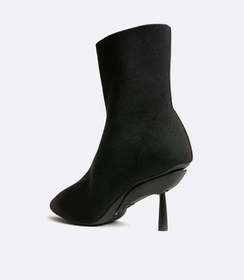 Knit Boots in Black