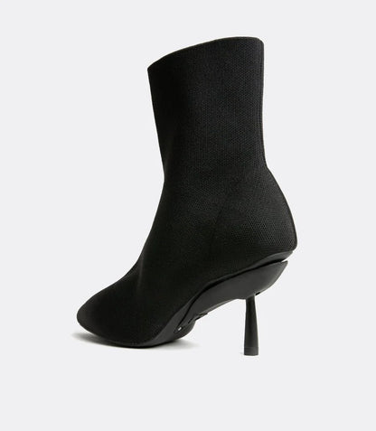 Knit Boots in Black